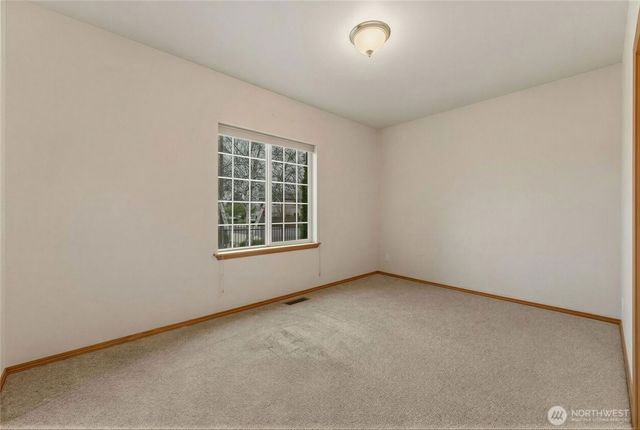 803 SE Vintage Way, College Place, WA 99324