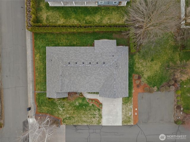 803 SE Vintage Way, College Place, WA 99324