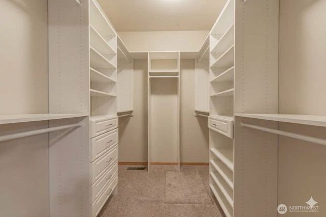 803 SE Vintage Way, College Place, WA 99324