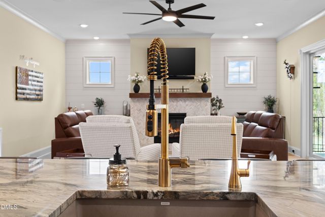 4908 Hidden Pasture Way, Zebulon, NC 27597