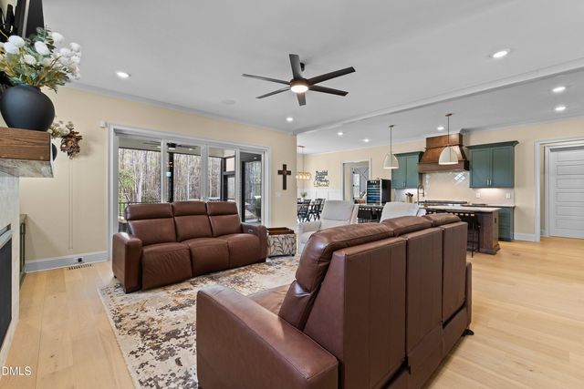 4908 Hidden Pasture Way, Zebulon, NC 27597