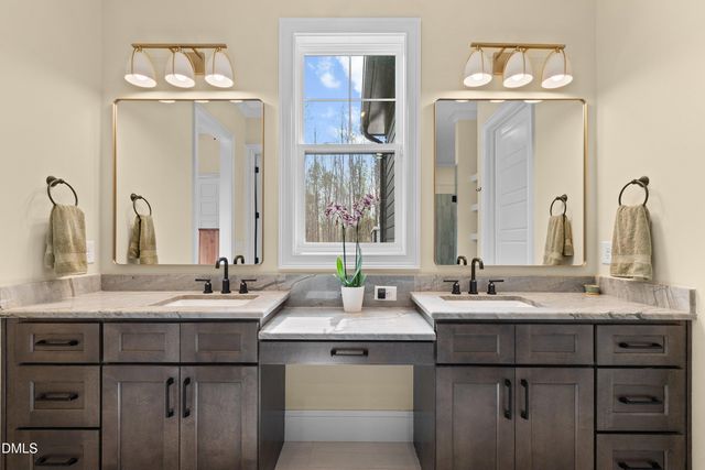 4908 Hidden Pasture Way, Zebulon, NC 27597