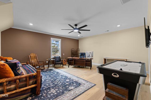 4908 Hidden Pasture Way, Zebulon, NC 27597