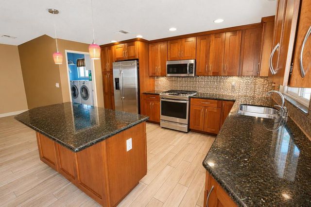 9551 Capiland Road, Desert Hot Springs, CA 92240