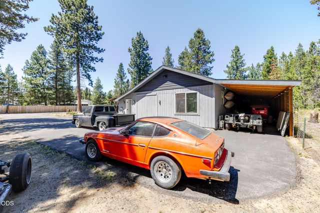 15775 Twin Drive, La Pine, OR 97739