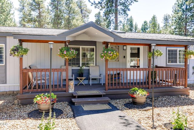 15775 Twin Drive, La Pine, OR 97739