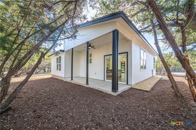 4 Huisache Lane, Wimberley, TX 78676