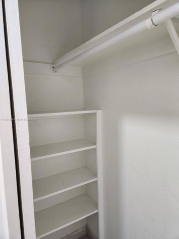 8101 SW 73rd Ave 31, Miami, FL 33143