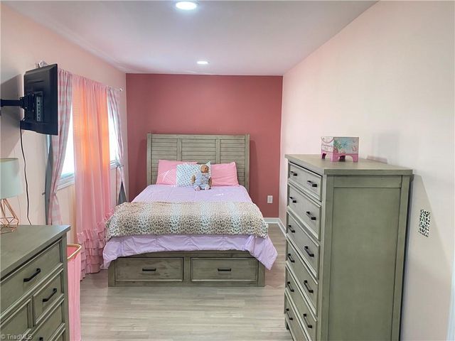 120 Dillard Court, Eden, NC 27288