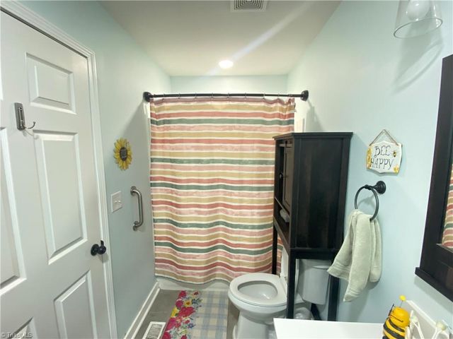 120 Dillard Court, Eden, NC 27288