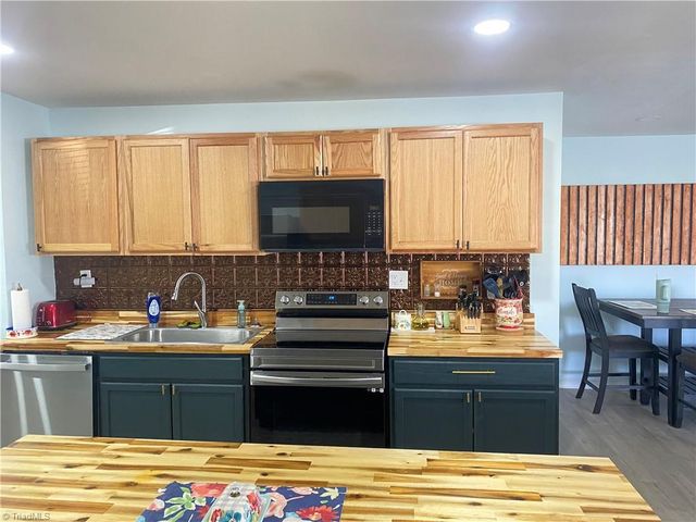 120 Dillard Court, Eden, NC 27288