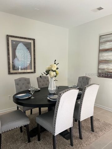 30 Fenwick Dr, Bluffton, SC 29909