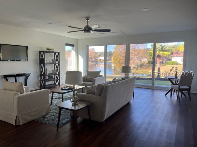 30 Fenwick Dr, Bluffton, SC 29909