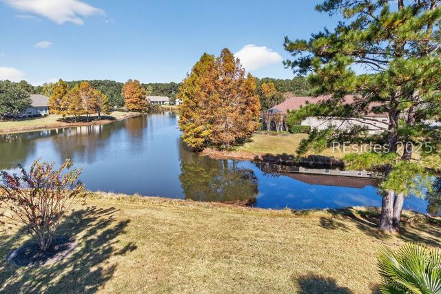 30 Fenwick Dr, Bluffton, SC 29909