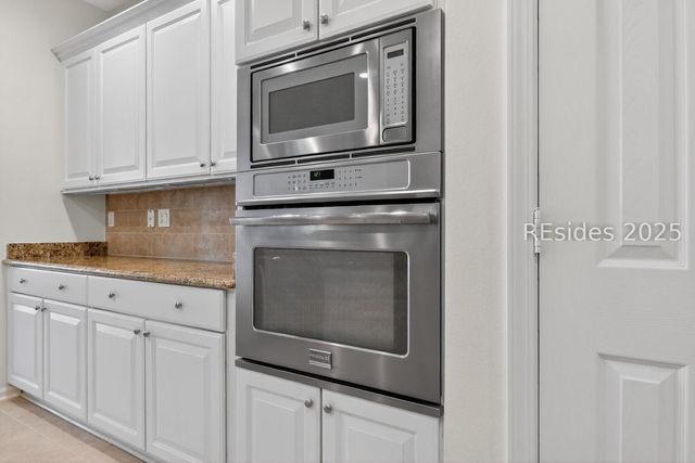 30 Fenwick Dr, Bluffton, SC 29909