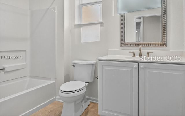 30 Fenwick Dr, Bluffton, SC 29909