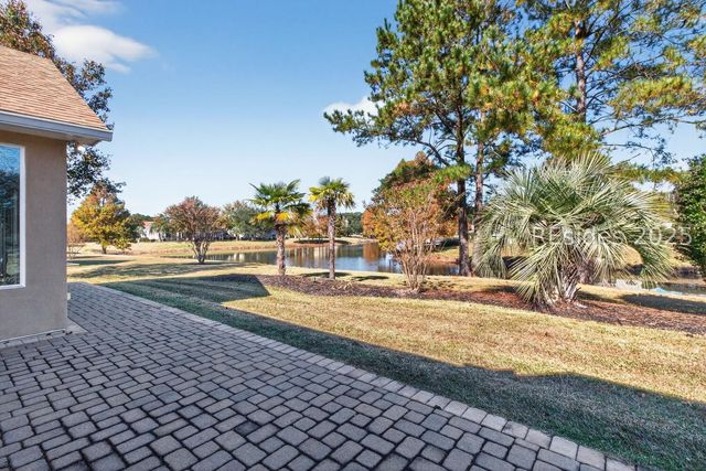 30 Fenwick Dr, Bluffton, SC 29909