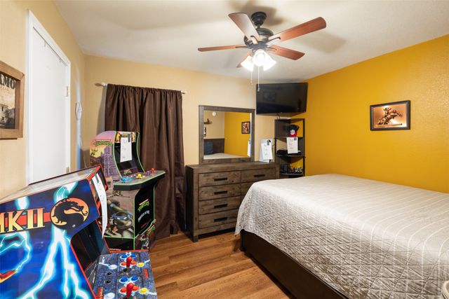 924 Guam Street, Tool, TX 75143