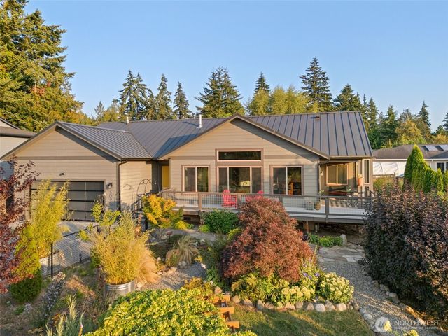 5095 NE Willow Road, Hansville, WA 98340