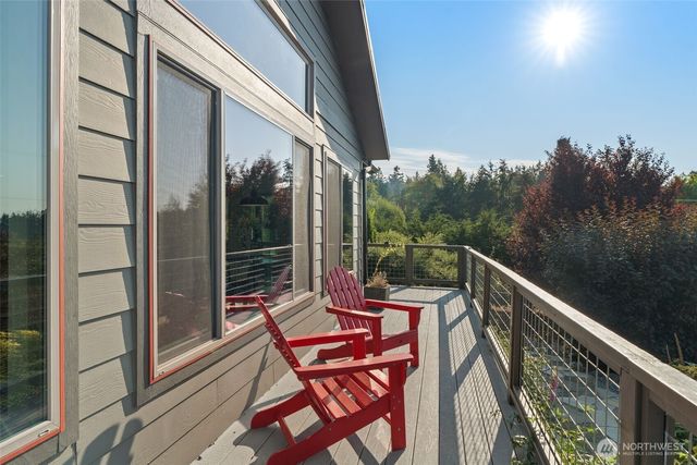5095 NE Willow Road, Hansville, WA 98340