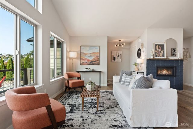 5095 NE Willow Road, Hansville, WA 98340