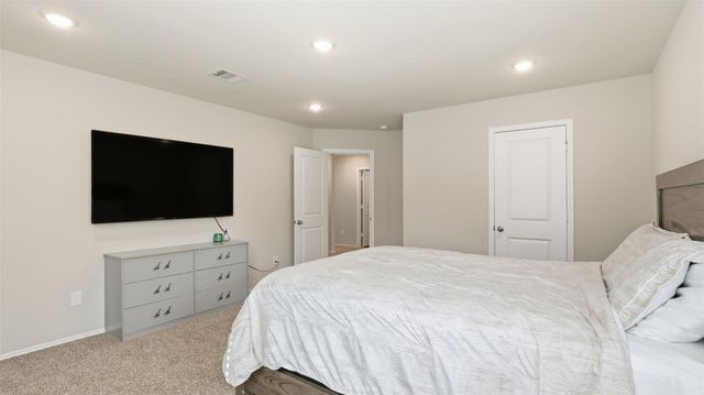 903 Crystal River Road, Conroe, TX 77316