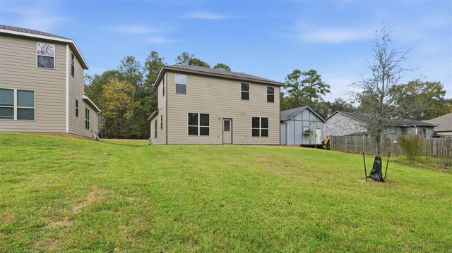 903 Crystal River Road, Conroe, TX 77316