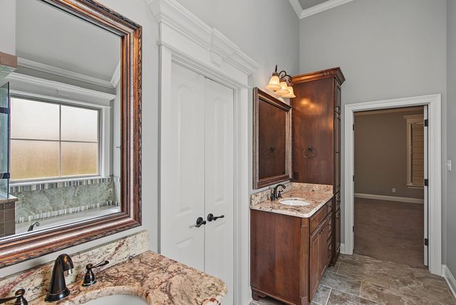 1207 Metairie Lane, Bossier City, LA 71111