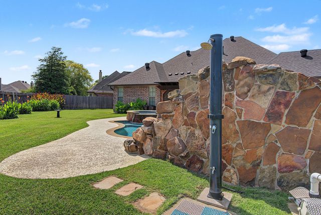 1207 Metairie Lane, Bossier City, LA 71111