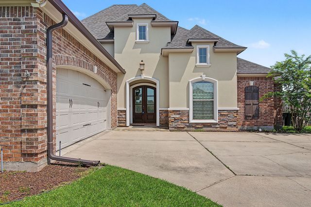 1207 Metairie Lane, Bossier City, LA 71111