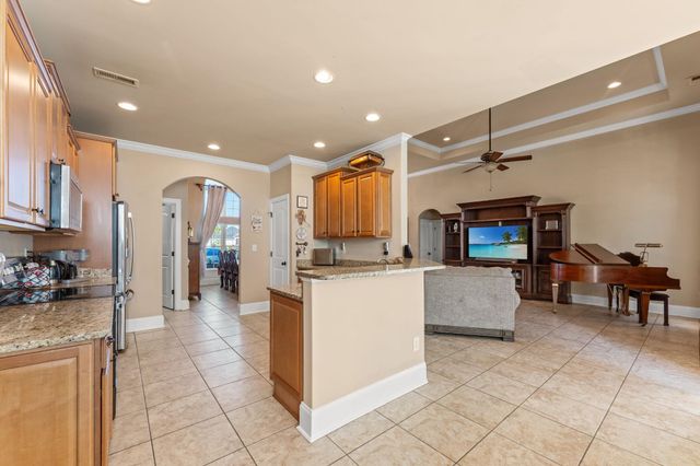 1066 Englemann Oak Dr., Myrtle Beach, SC 29579