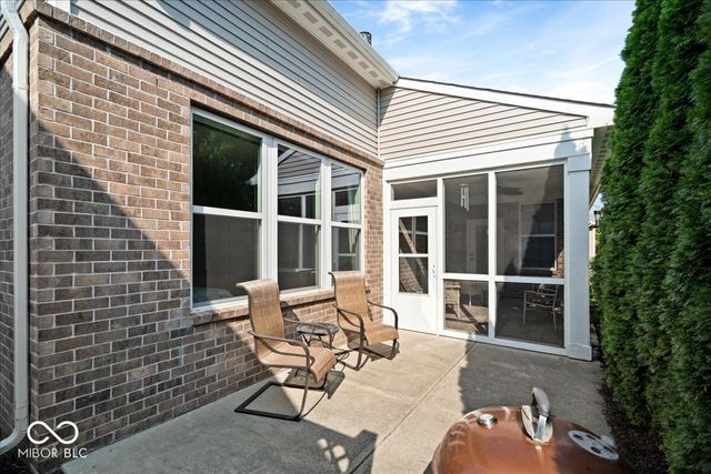 16127 Loire Valley Drive, Fishers, IN 46037