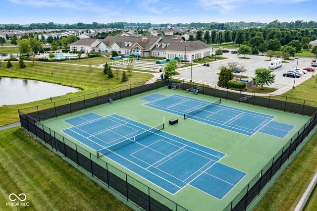16127 Loire Valley Drive, Fishers, IN 46037