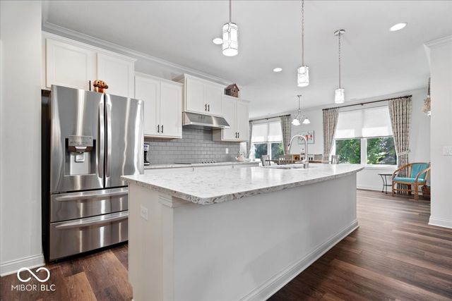 16127 Loire Valley Drive, Fishers, IN 46037
