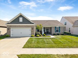 16127 Loire Valley Drive, Fishers, IN 46037