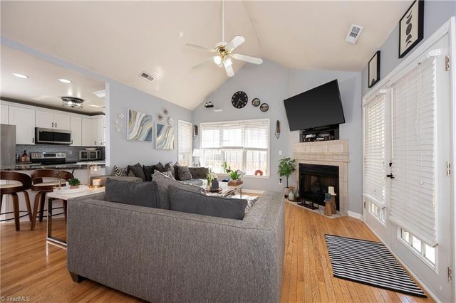 6648 Springfield Village Lane, Clemmons, NC 27012