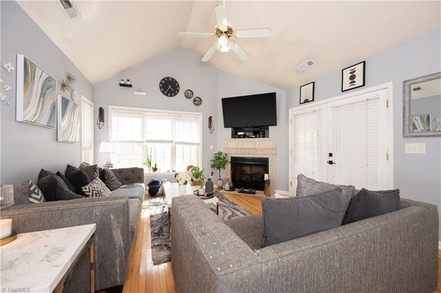 6648 Springfield Village Lane, Clemmons, NC 27012