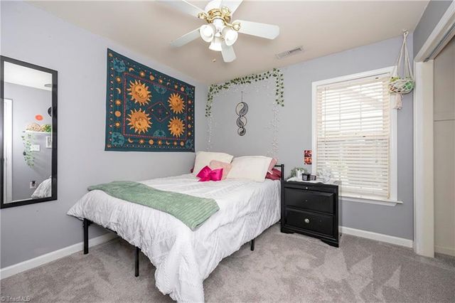 6648 Springfield Village Lane, Clemmons, NC 27012