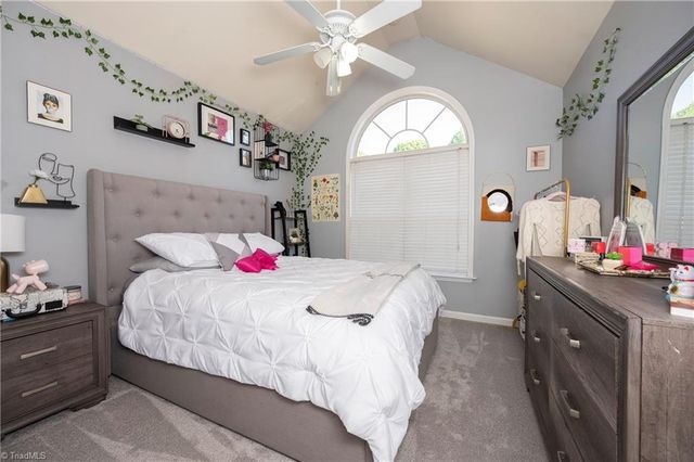 6648 Springfield Village Lane, Clemmons, NC 27012