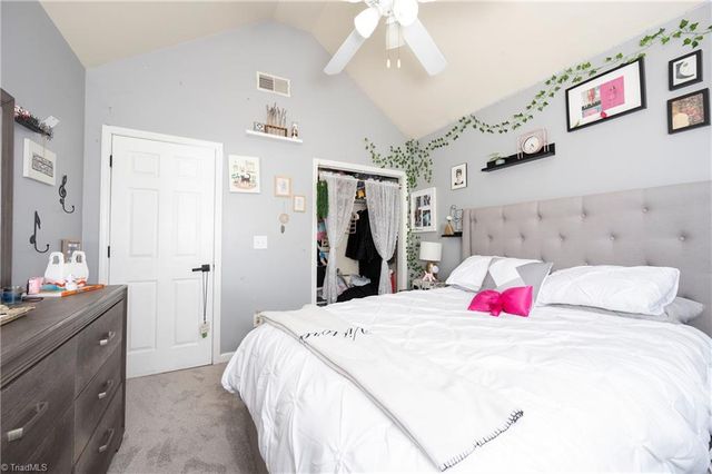 6648 Springfield Village Lane, Clemmons, NC 27012