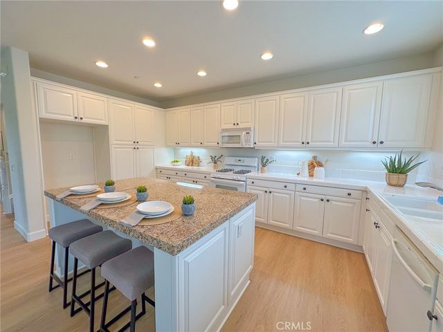 12 Durlston, Ladera Ranch, CA 92694