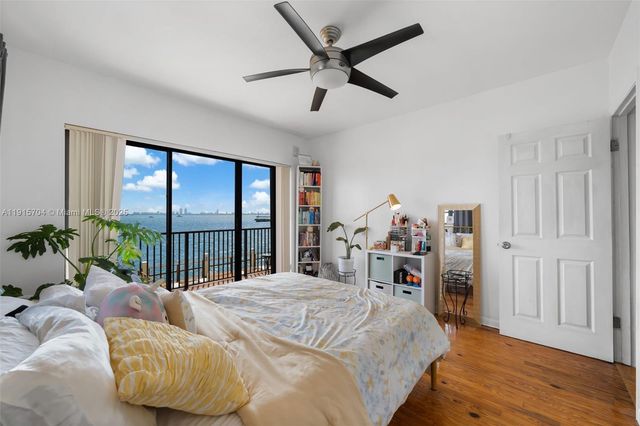 7845 NE Bayshore Ct 10, Miami, FL 33138