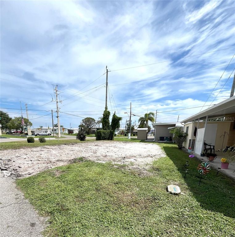 6903 E BAYOU LANE, BRADENTON, FL 34207 — photo 3