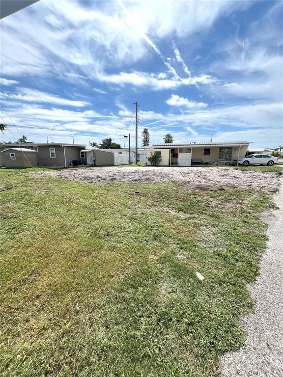 6903 E BAYOU LANE, BRADENTON, FL 34207 — photo 4