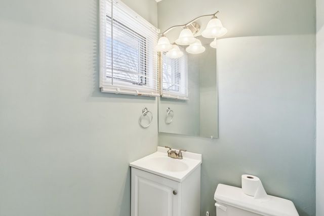 14832 Clifton Park Avenue, Midlothian, IL 60445