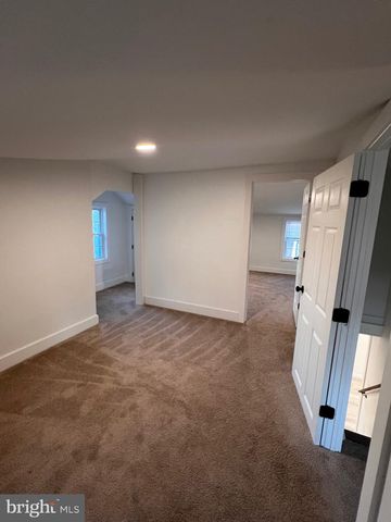 173 S WOLF ST, Manheim, PA 17545