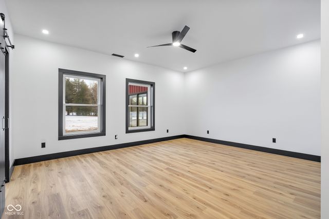 8615 S 150 W, Columbus, IN 47201