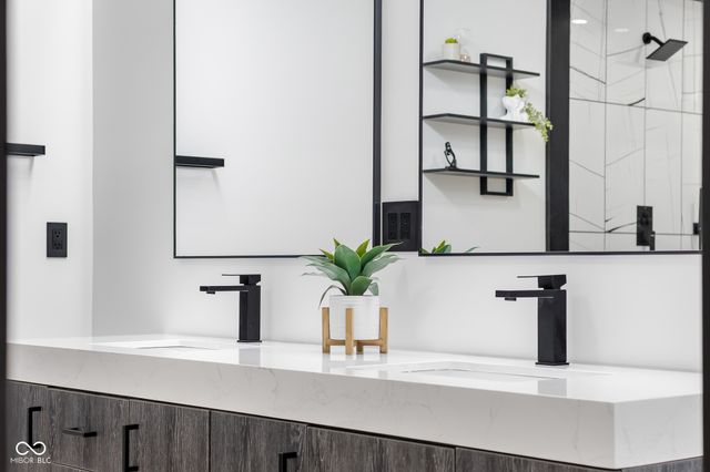 8615 S 150 W, Columbus, IN 47201