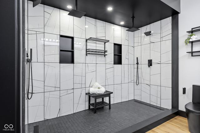 8615 S 150 W, Columbus, IN 47201