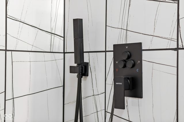 8615 S 150 W, Columbus, IN 47201